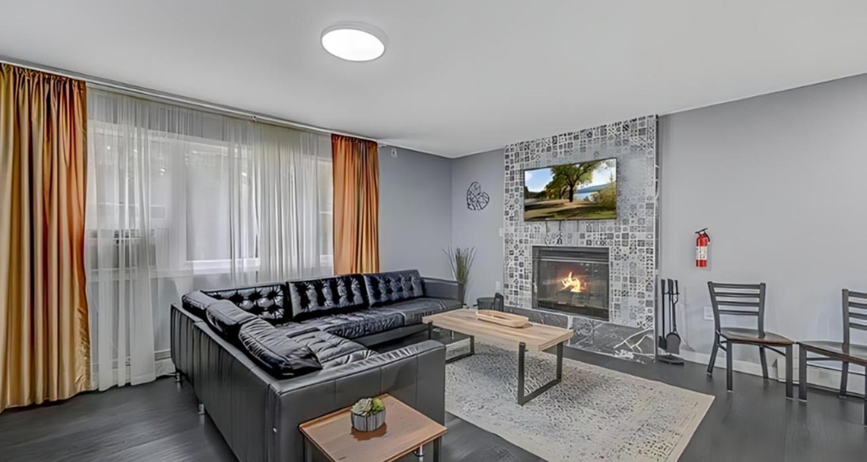 Peaceful Pocono Home With Hot Tub, Gym, & Office Long Pond 外观 照片