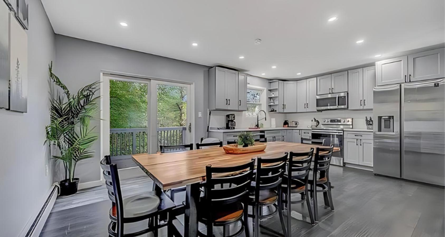 Peaceful Pocono Home With Hot Tub, Gym, & Office Long Pond 外观 照片