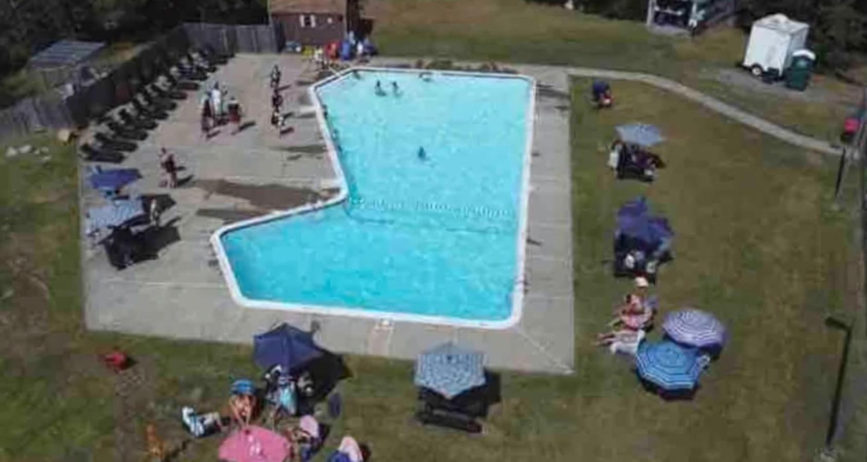 Peaceful Pocono Home With Hot Tub, Gym, & Office Long Pond 外观 照片
