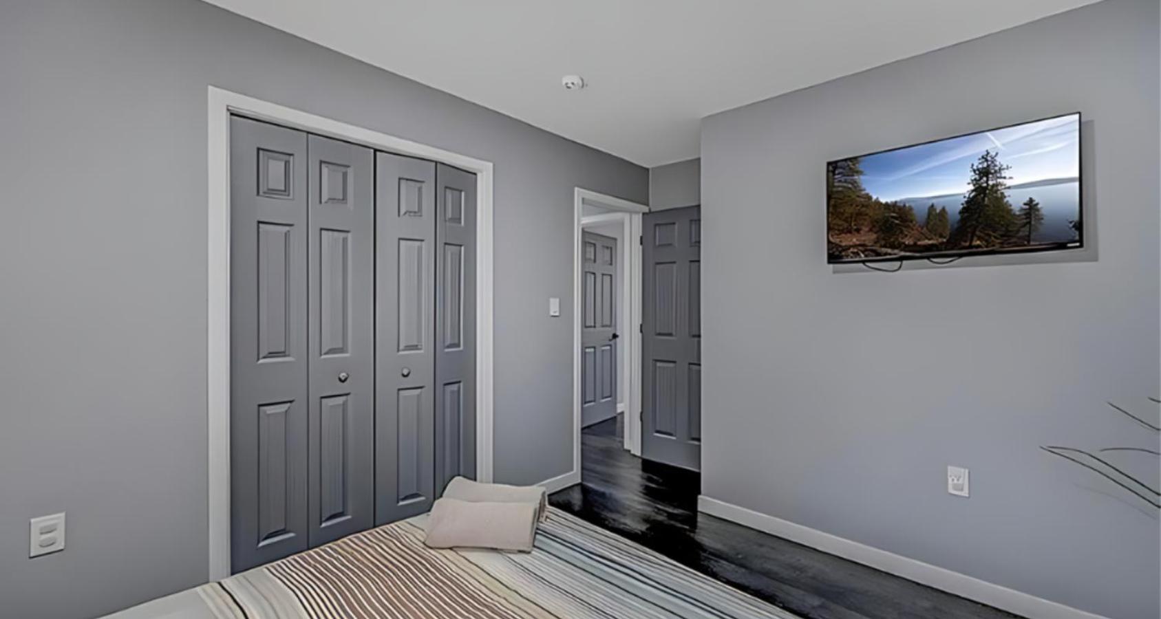 Peaceful Pocono Home With Hot Tub, Gym, & Office Long Pond 外观 照片